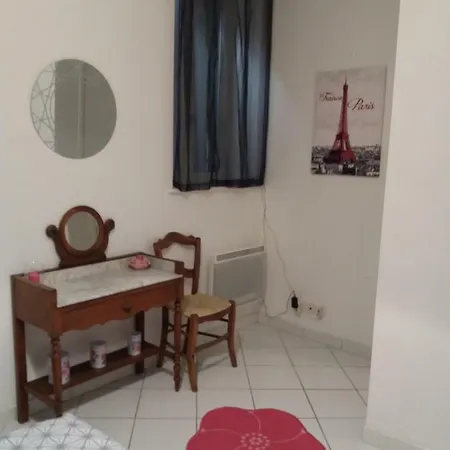 Apartament Chloe *